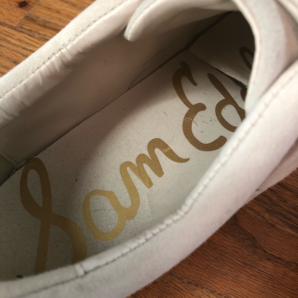 Shoes - Picture 4 of 5